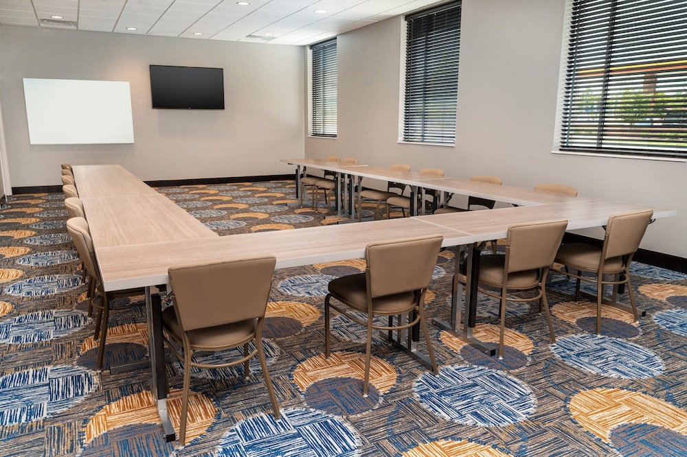 Staybridge Suites Nashville Vanderbilt Area by IHG - photo 58