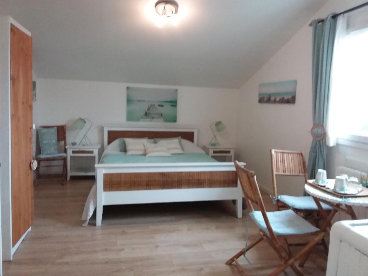 Villa Saint Barth — 4-Star Luxury Hotel in Gujan-Mestras, France