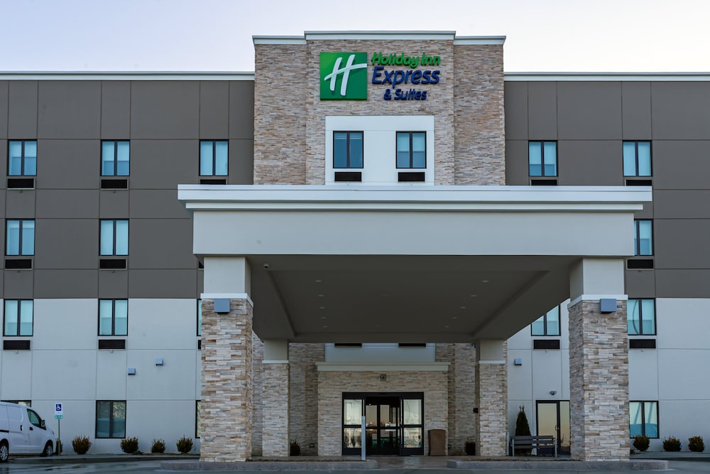 Holiday Inn Express & Suites Columbus Worthington by IHG - photo 35