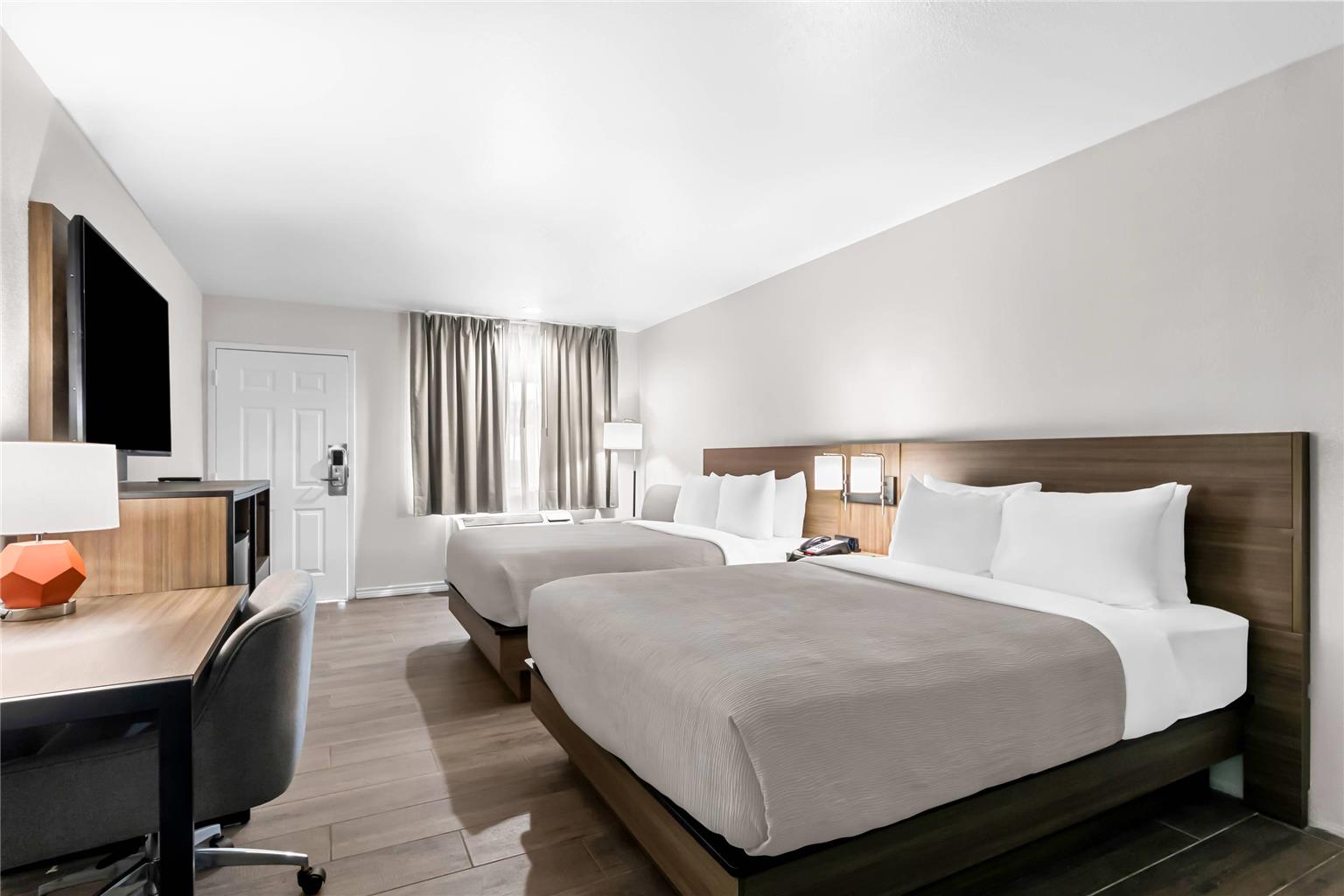 Quality Inn & Suites Port Lavaca Near Lighthouse Beach - photo 35