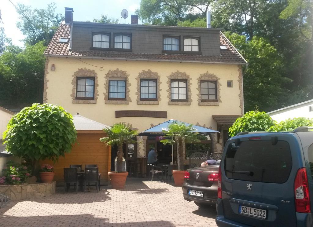 Hotel Zur Klause — Saarbruecken
