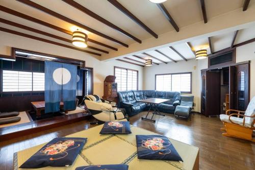 70s JapaneseStyle 2LDK 30 Min Shibuya 50sqm Space — 4-Star Luxury Hotel in Tokyo, Japan