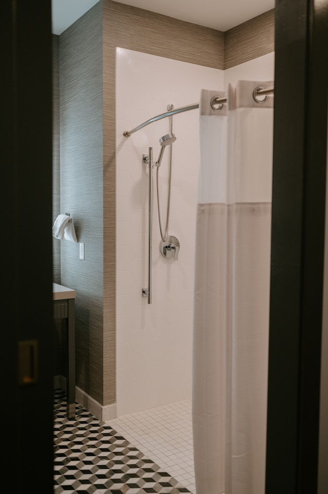 Hotel Indigo St. Louis Downtown by IHG - photo 24