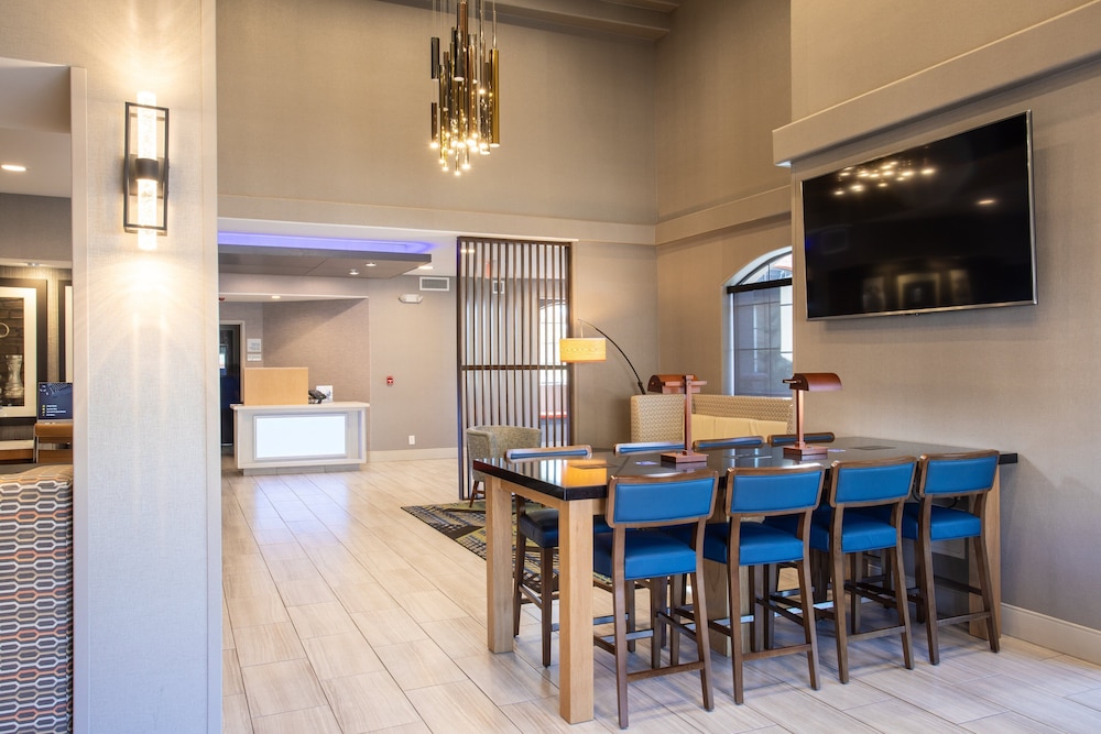 Holiday Inn Express Prescott by IHG - photo 40
