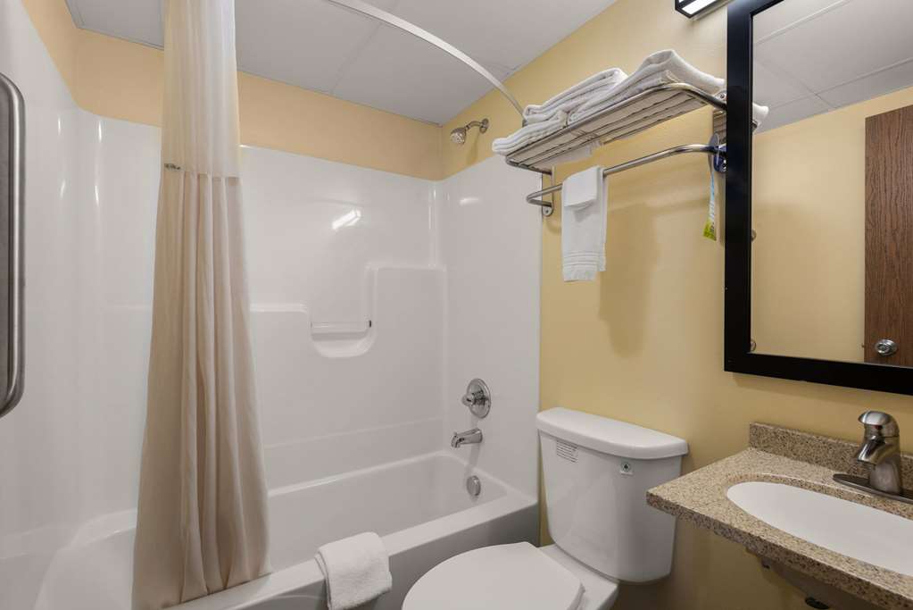 Days Inn by Wyndham Newton - photo 29