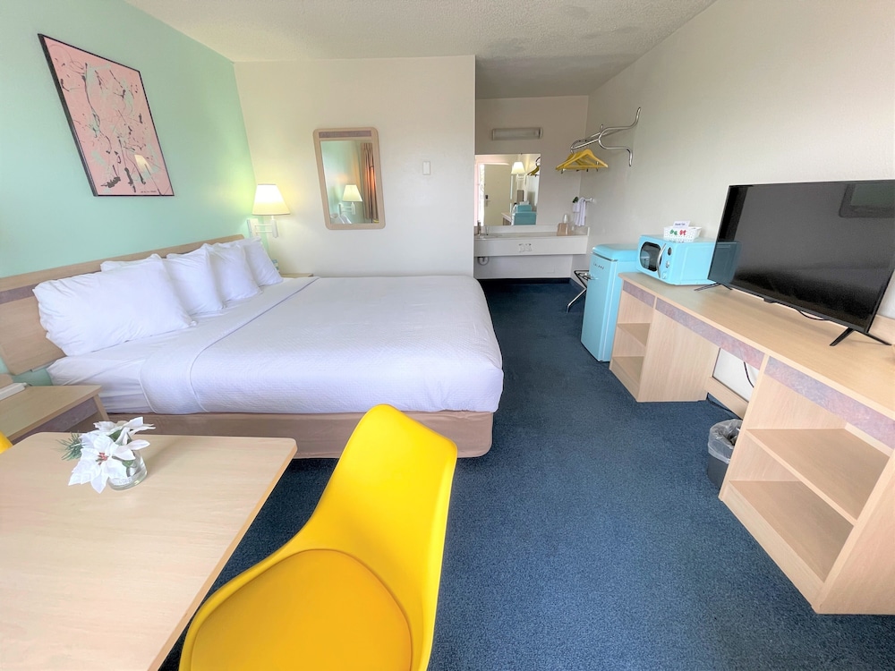 LuLu Hotel Silver City - photo 28