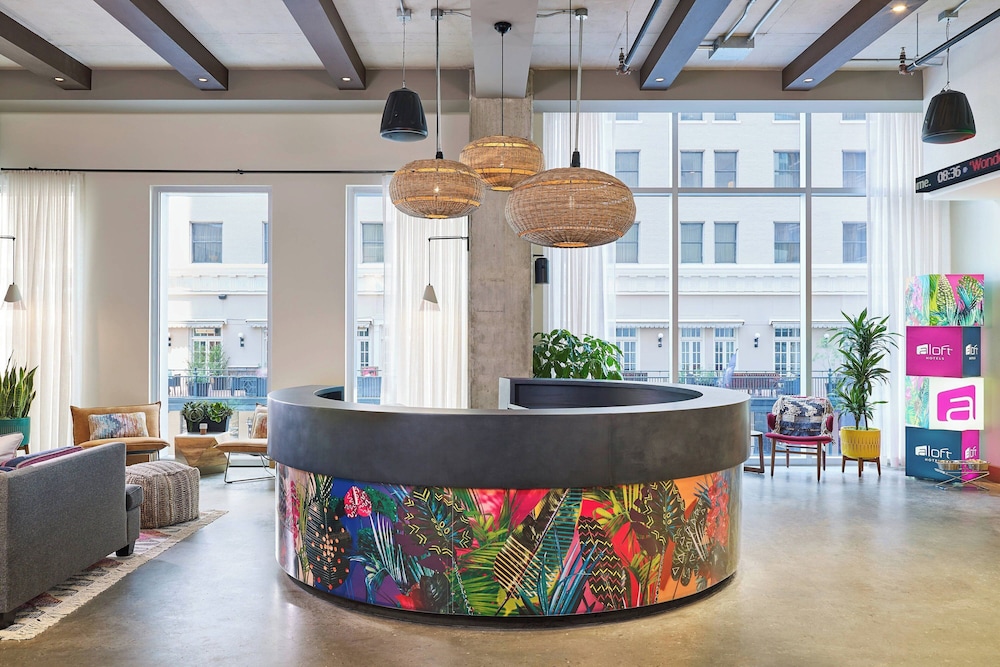 Aloft Austin Downtown - photo 4
