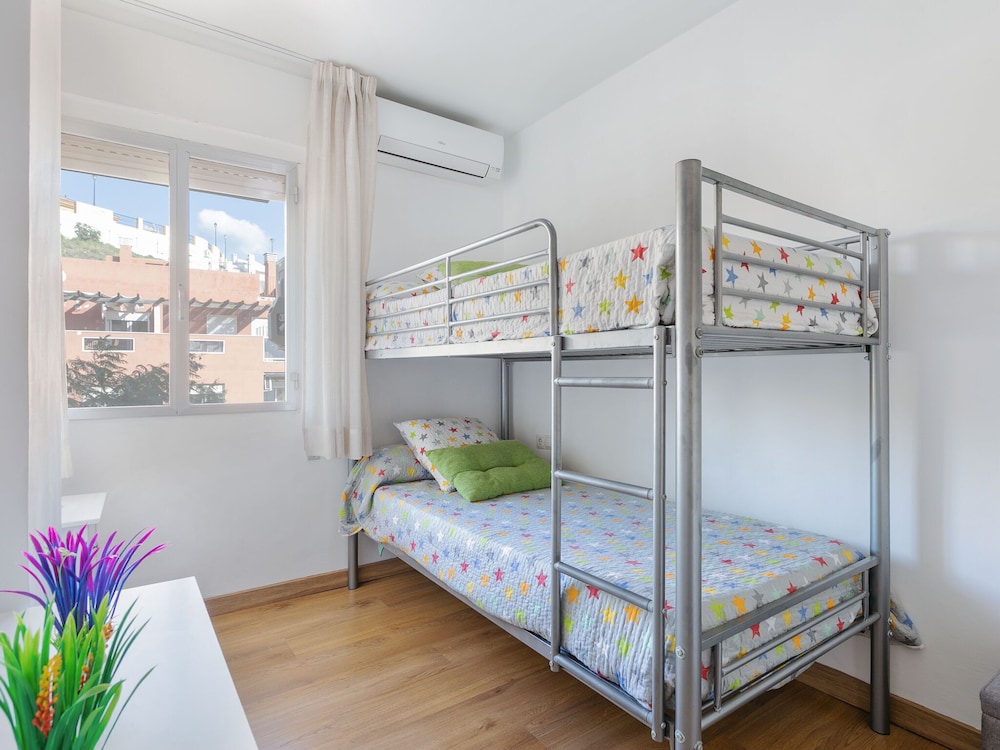 Beachside Apartment Rincon — 4-Star Luxury Hotel in Rincon De La Victoria, Spain