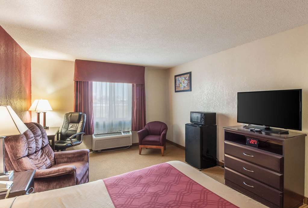 Econo Lodge Lexington - photo 7