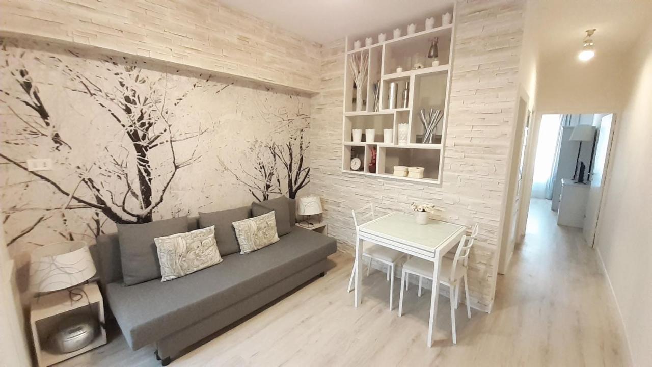 Bilocale in Via Del Conventuccio — 4-Star Luxury Hotel in Perugia, Italy