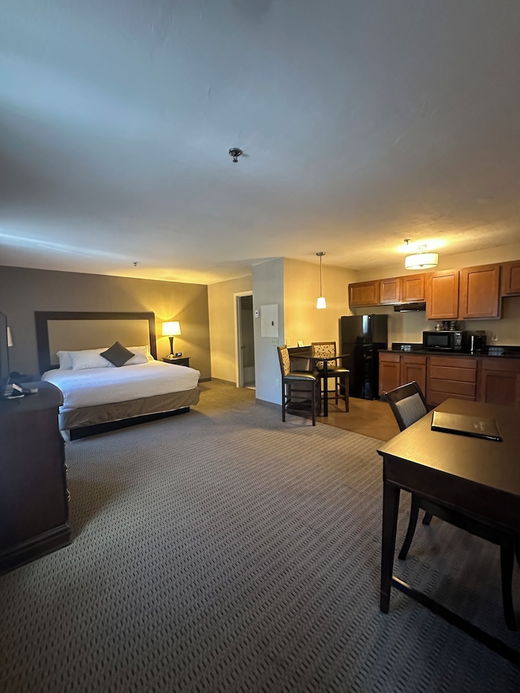 Chocksett Inn and Restaurant - photo 16