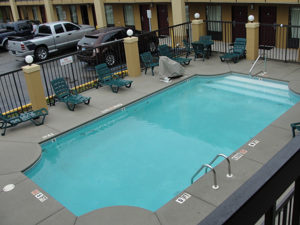 Executive Inn Opp - photo 21