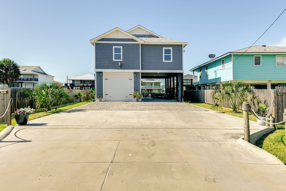 Resort Perks Waterfront Rockport Home - photo 15
