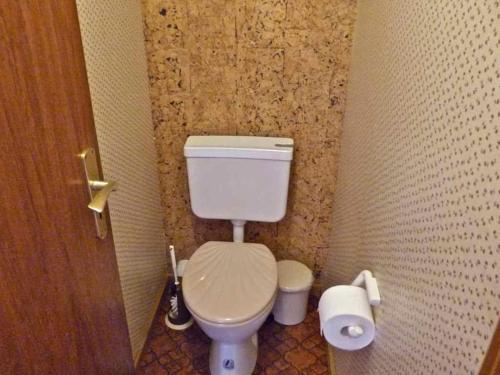 Friedrichs 5 EZ — Unknown City — photo 5