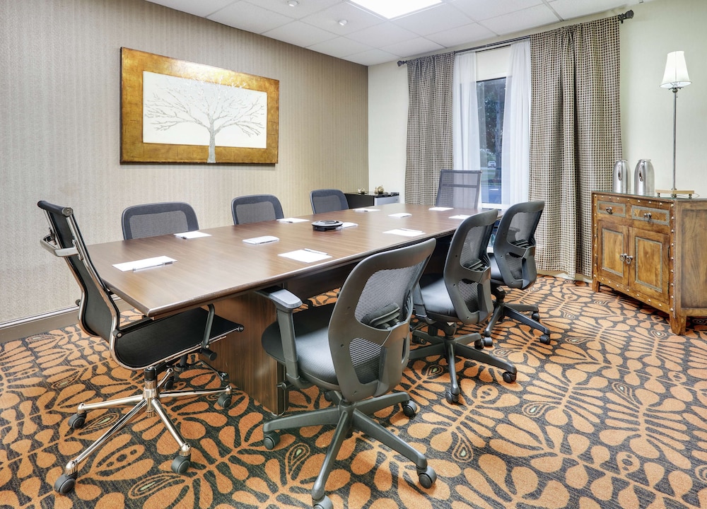 Hampton Inn & Suites Mooresville Lake Norman - photo 46