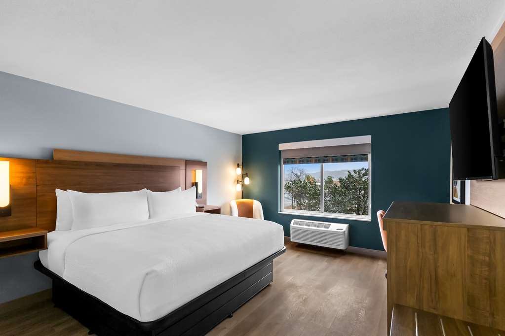 Best Western Plus Fenton - photo 13