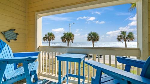Ocean View Condo w resort amenities Located at The Dawn the Best of Galveston 2024 award winning complex — 4-Star Luxury Hotel in Galveston, United States