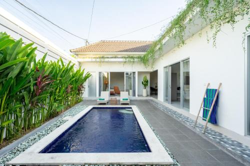 The Kakadu A new modern 2BR Villa with private pool in Seminyak — 4-Star Luxury Hotel in Seminyak, Indonesia