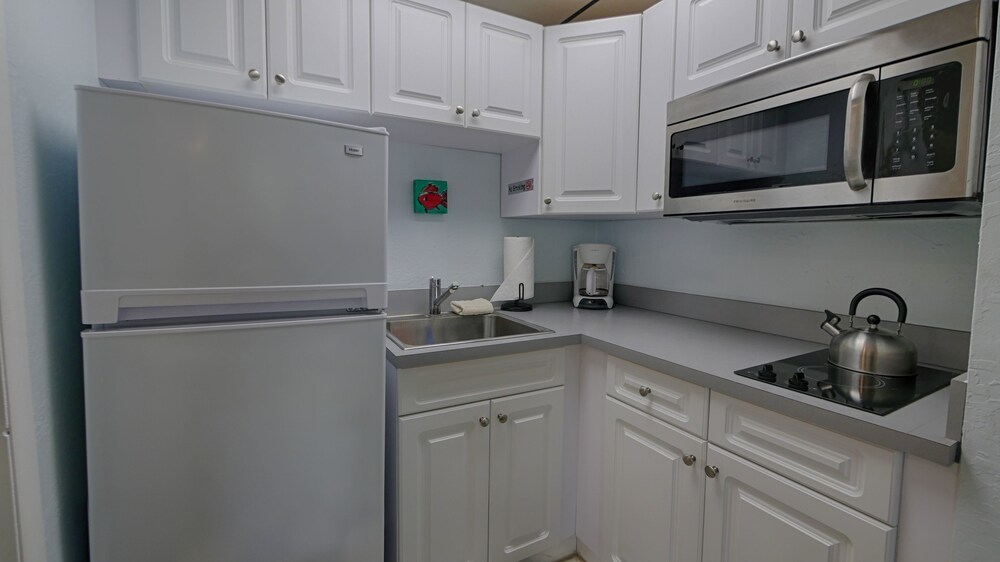 Sabal Palms Inn - photo 4