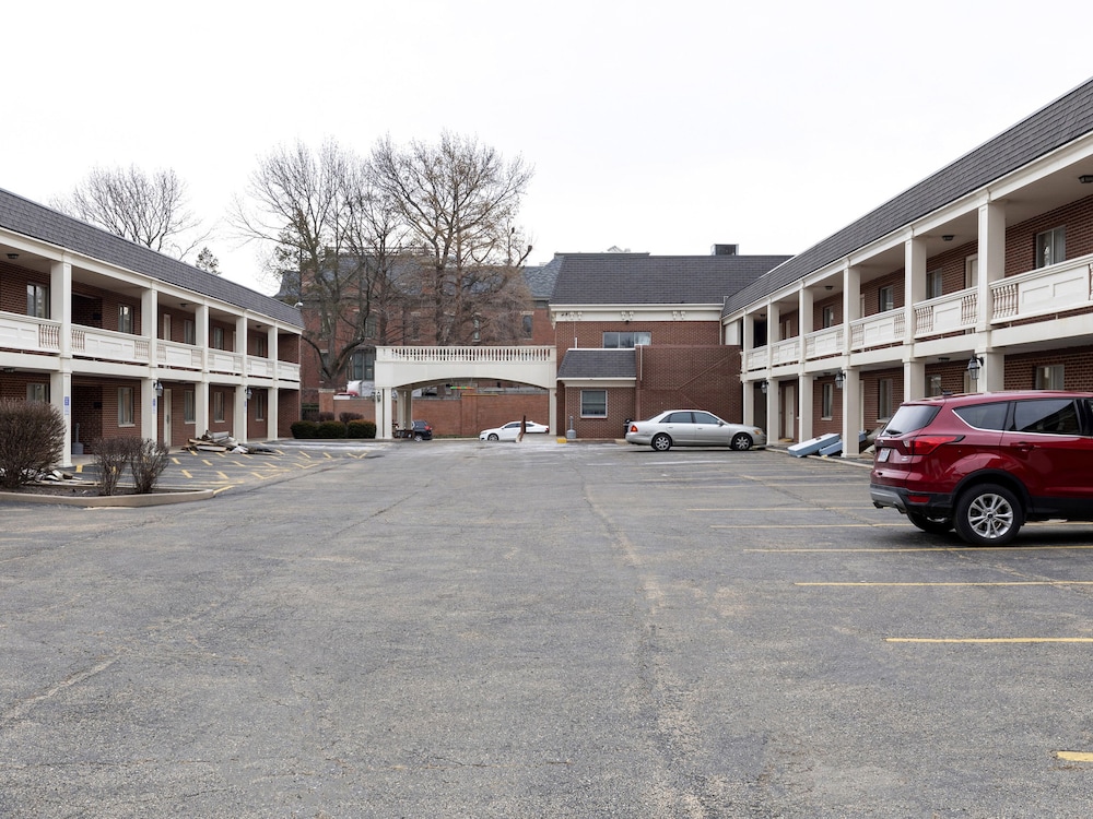 Mansion View Inn and Suite - photo 75