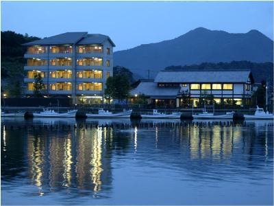 Hagi Onsenkyo Hagi Hakkei Ganjima Besso - carbon neutral hotel in Hagi
