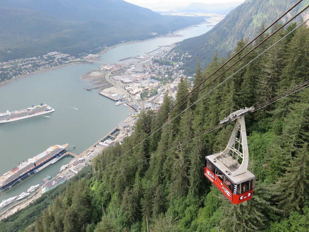 Alaskan Hotel and Bar - photo 100