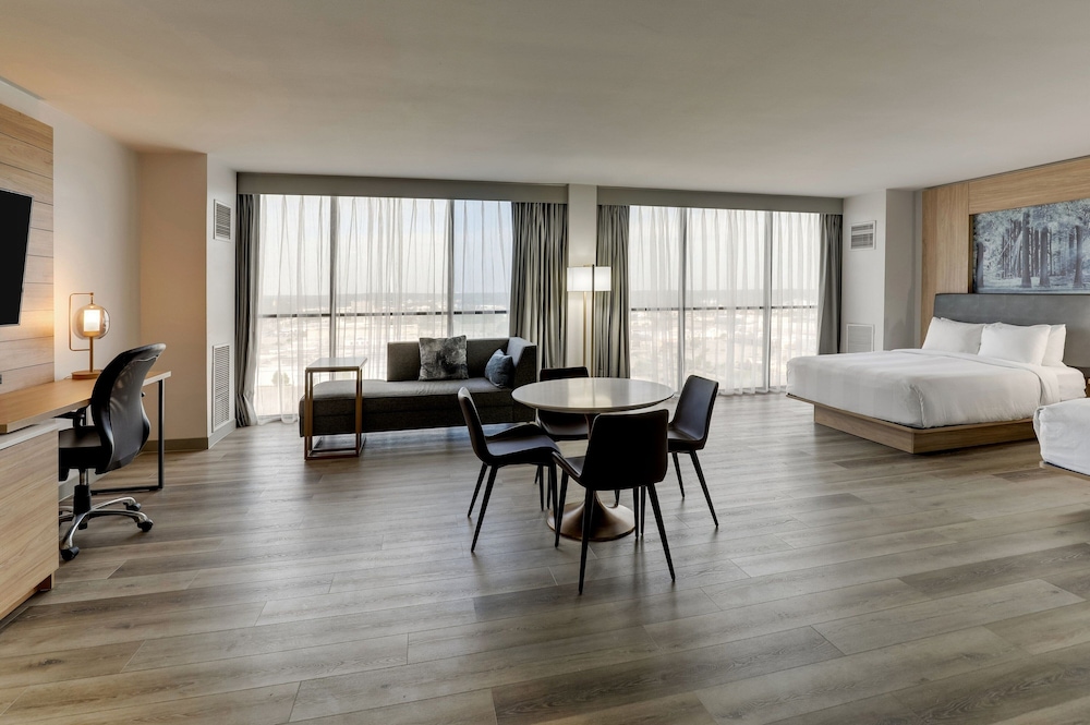 Mobile Marriott - photo 9