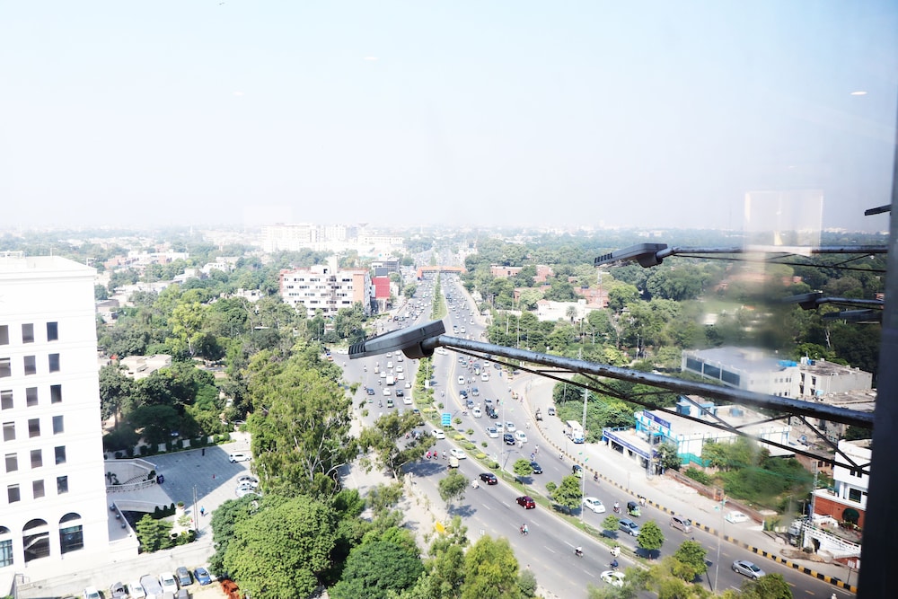 Shalimar Tower Hotel Lahore — hotel in Lahore