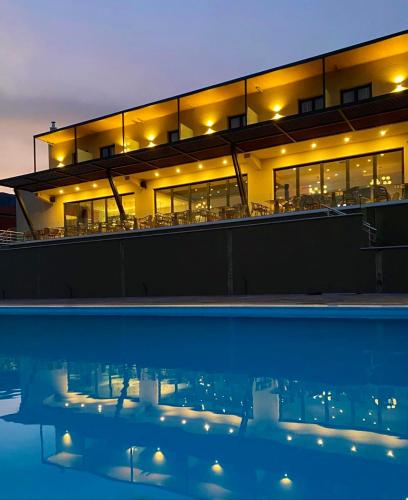 Akrothea Suites Lounge — Tripoli