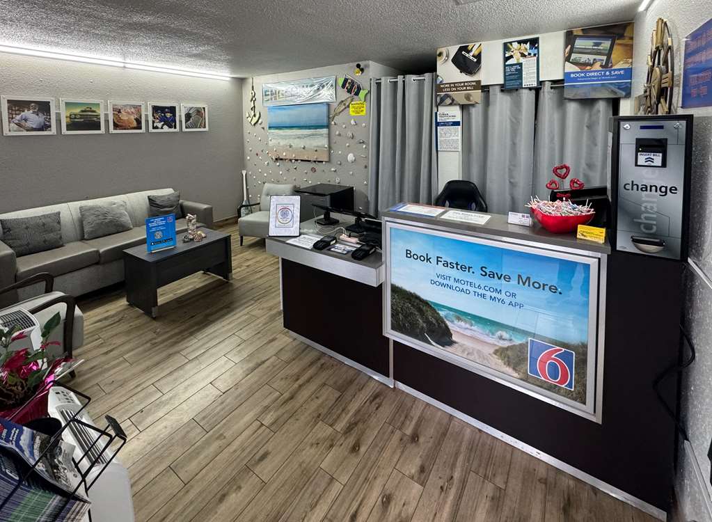 Motel 6 Englewood FL - photo 3