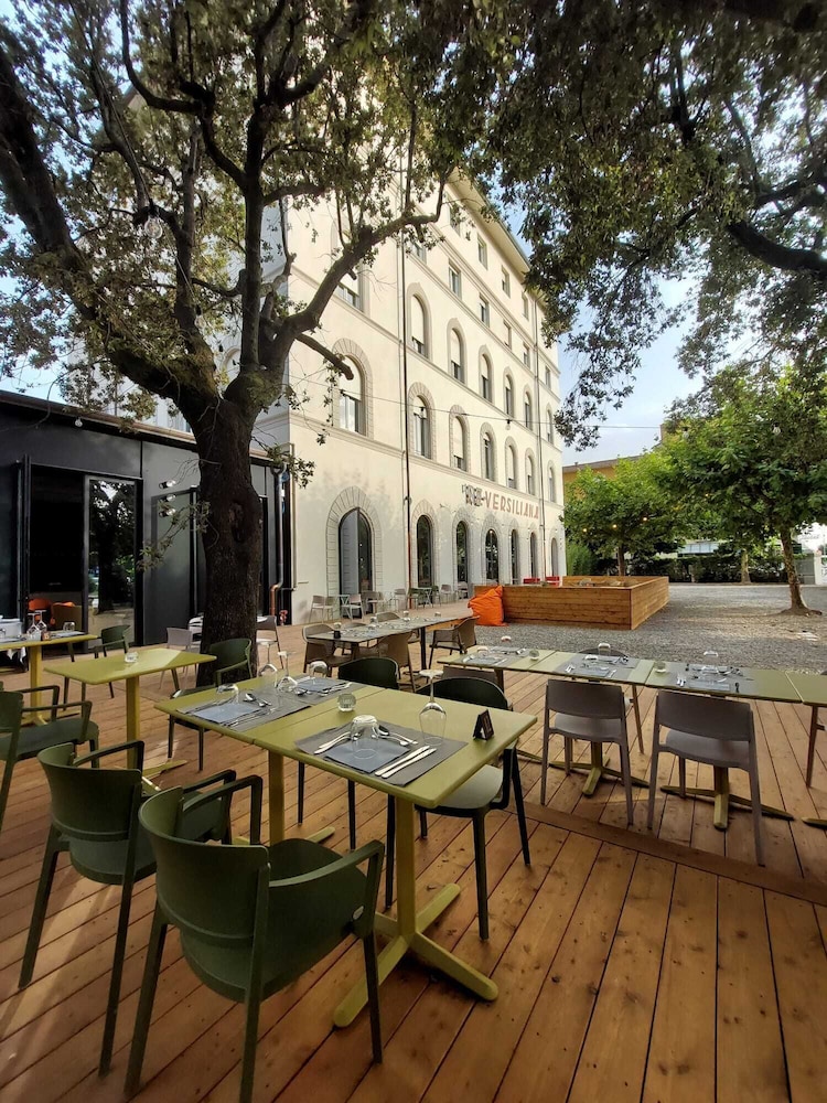 RE Versiliana in Pietrasanta, Italy