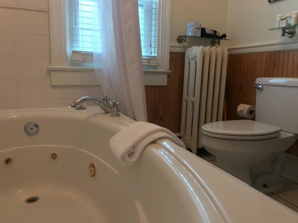 Vandiver Inn - photo 91