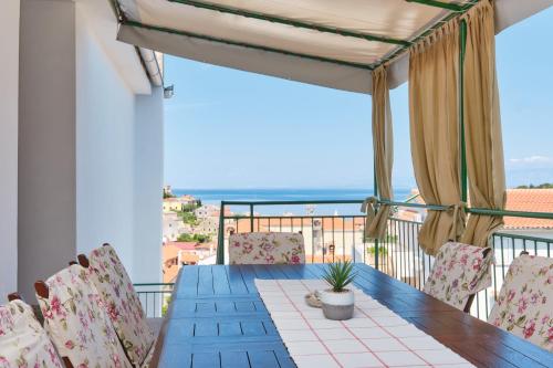 Sea View Apartment Sandra in Mali Lošinj — 4-Star Luxury Hotel in Mali Losinj, Croatia