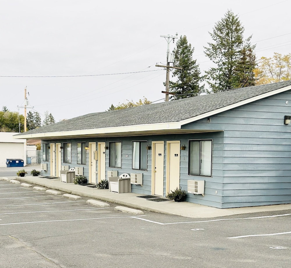 The Davenport Motel - photo 39