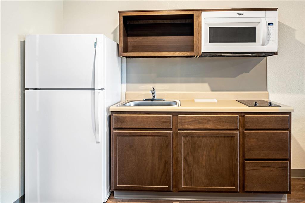 WoodSpring Suites Naples East - photo 18