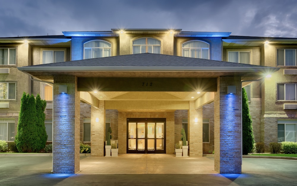 Holiday Inn Express & Suites American Fork North Provo by IHG - photo 50