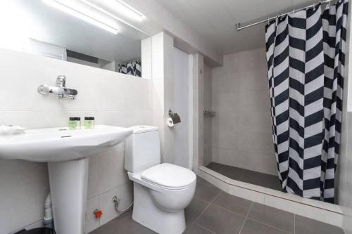 Opera House 2BR Apt with Tbilisi Charm By Wehost