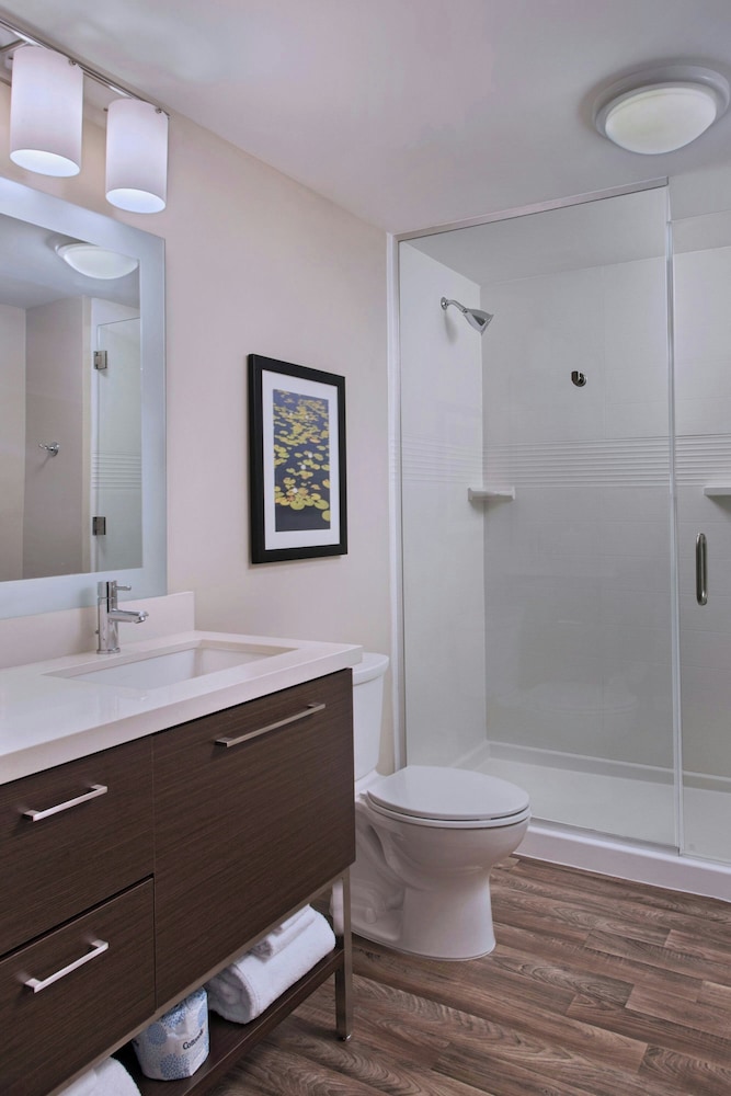 TownePlace Suites by Marriott Lakeland - photo 11