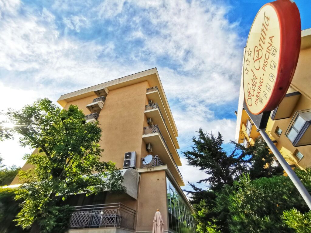 Hotel Bruna — Cesenatico