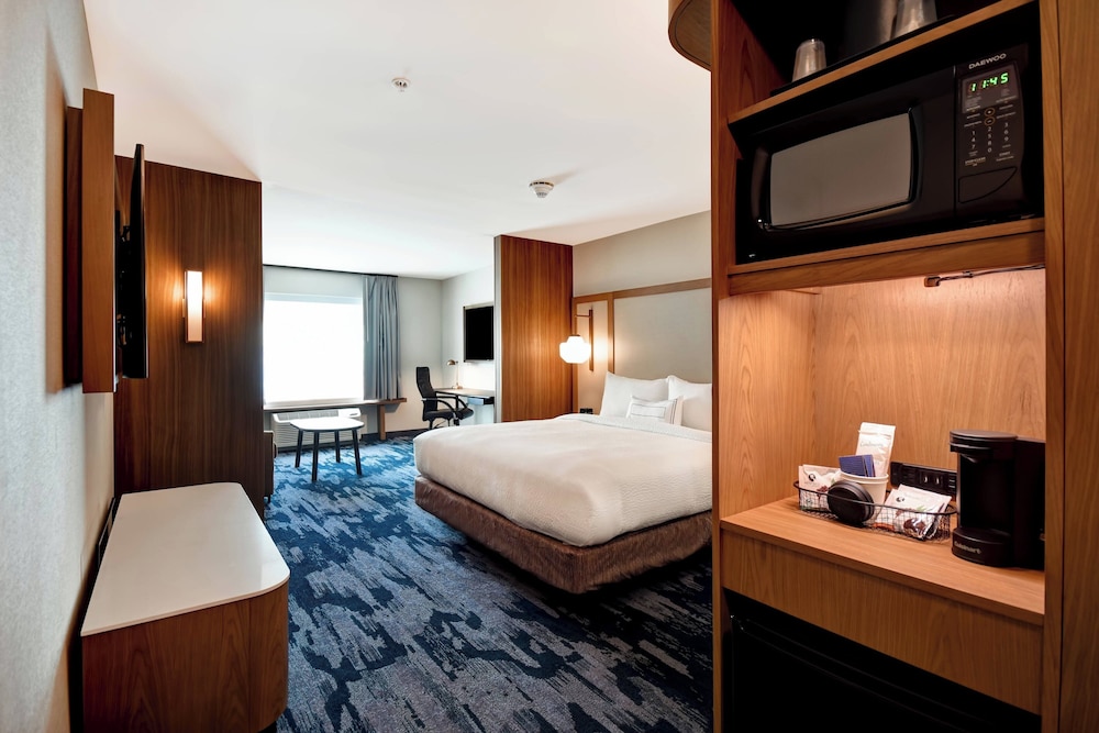Fairfield Inn & Suites by Marriott Plymouth - photo 21