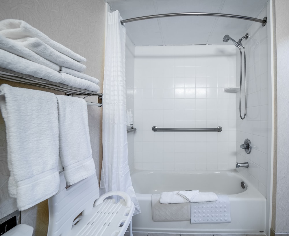 Country Inn & Suites by Radisson Ontario at Ontario Mills CA - photo 71