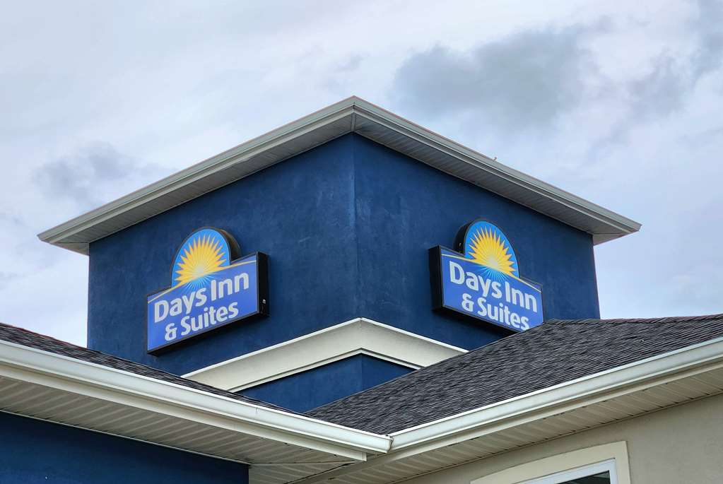 Days Inn & Suites by Wyndham Thibodaux - photo 4