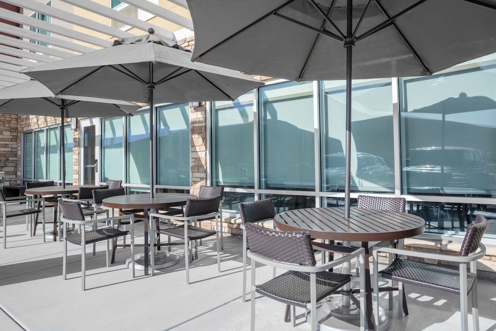 Towneplace Suites By Marriott Tehachapi - photo 9