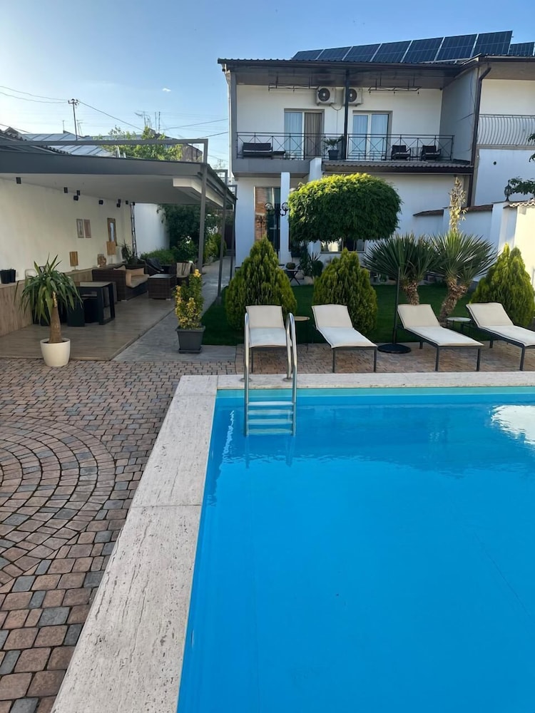 Garden Lounge Hotel in Yerevan, Armenia