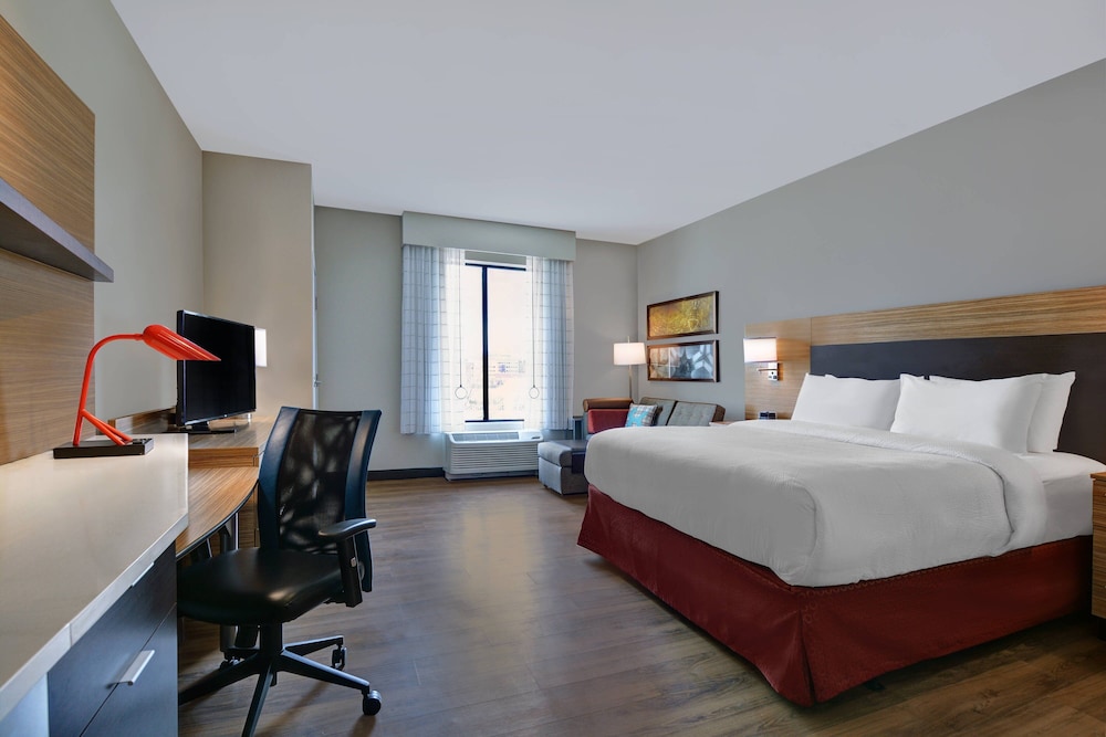TownePlace Suites by Marriott Indianapolis Downtown - photo 13