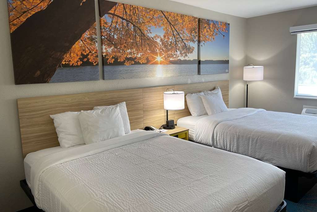 Days Inn by Wyndham Imlay City - photo 7
