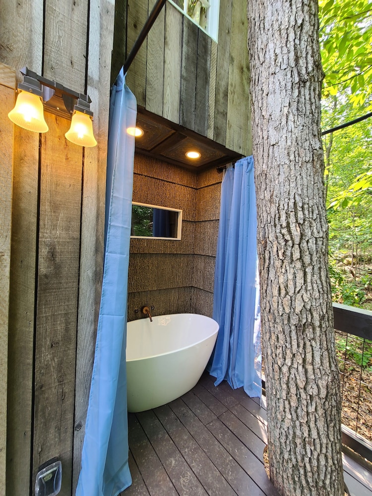 The Treetop Hideaways at Ruby Falls - photo 89