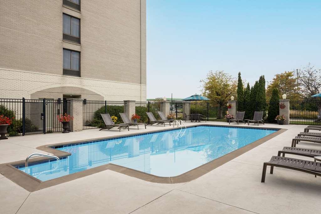 Hyatt Place Indianapolis Airport - photo 19