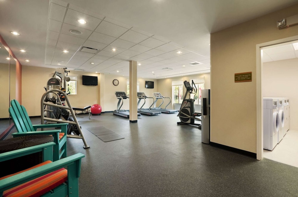 Home2 Suites by Hilton Biloxi North D'Iberville - photo 21