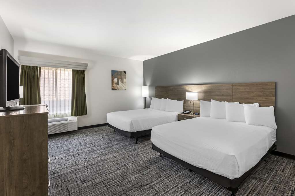 Best Western Plus MidAmerica Hotel - photo 15